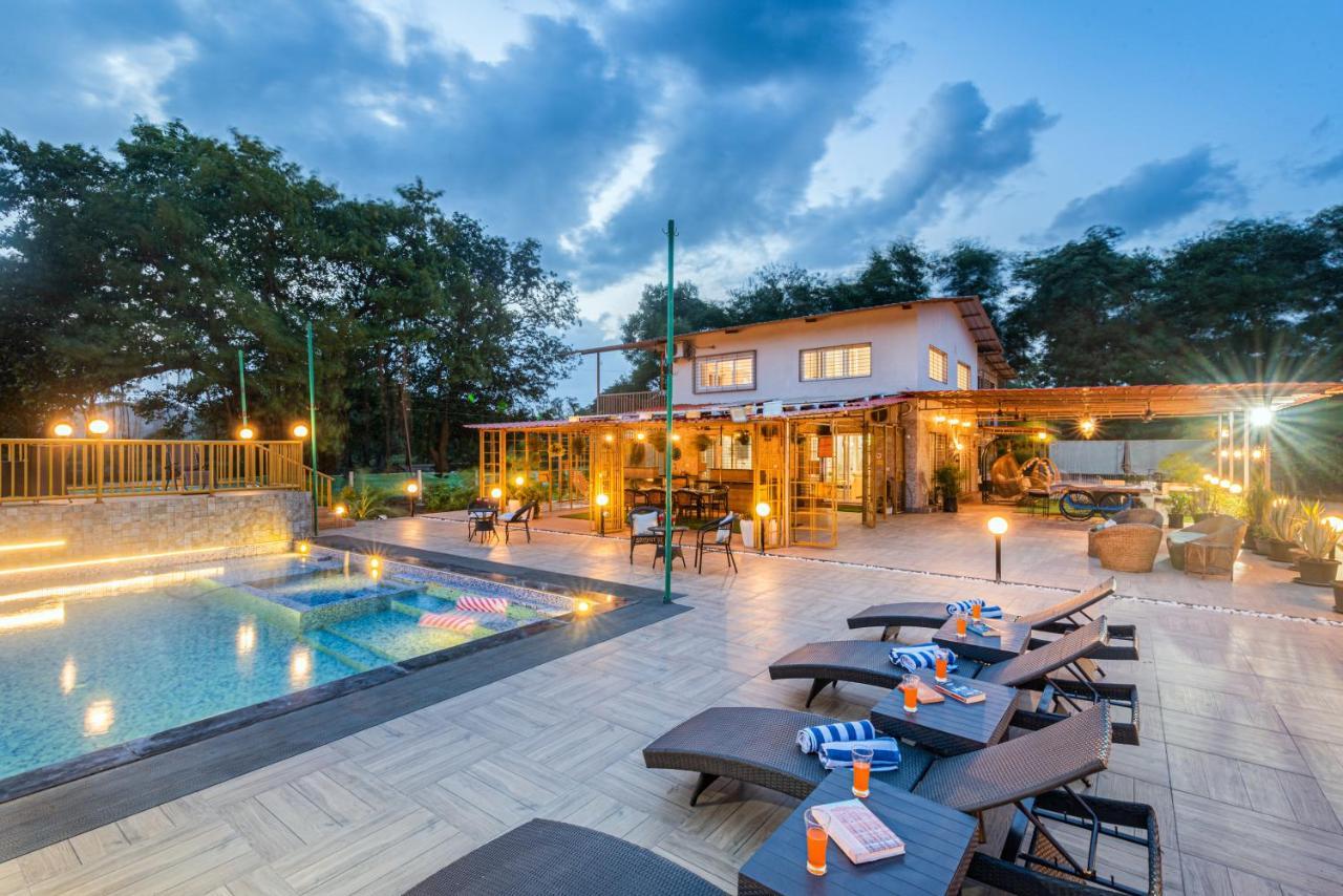 Saffronstays Vyom Farms Karjat Exteriör bild