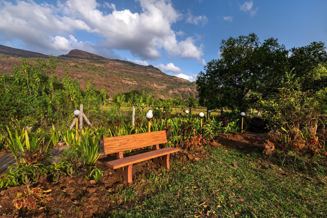 Saffronstays Vyom Farms Karjat Exteriör bild